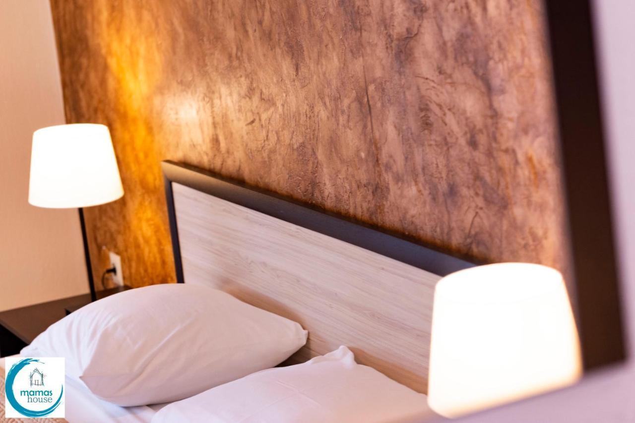 Mama'S House Luxury Apartments فلوغيتا المظهر الخارجي الصورة